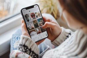 Instagramフォトキャンペーンに最適！低予算で始めるなEmbedSocialがおすすめ！