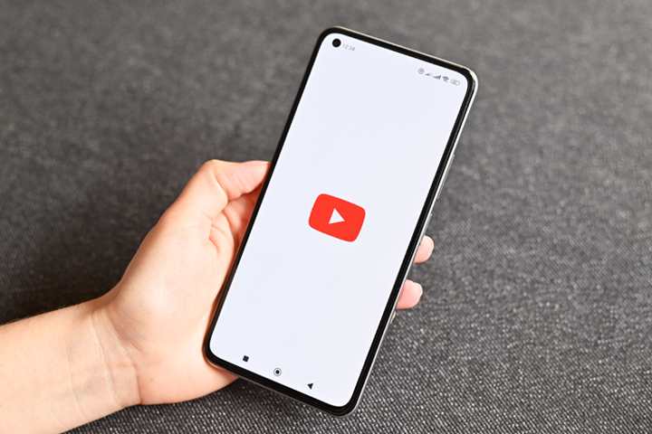 YouTube運用代行の費用相場