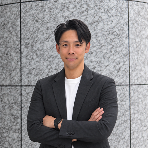 頭師 彰